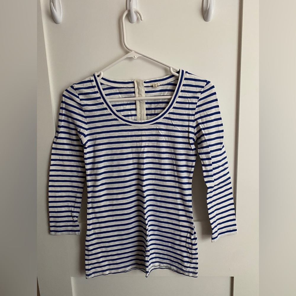 J. Crew Women’s Long Sleeve Blue and White Striped T-Shirt in Size XS